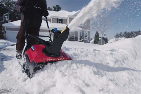 Toro Power Clear Snow Blower 821 Qze Ope Reviews