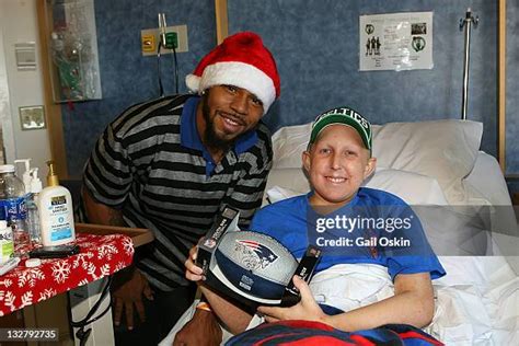 New England Patriots Player Kevin Faulk Visits Childrens Hospital