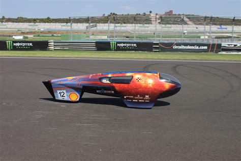 El coche eléctrico IDEA CEU Car diseñado por estudiantes e