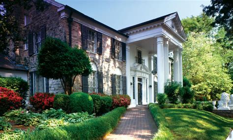 Elvis Presley’s Graceland Mansion Set to Be Auctioned in Foreclosure ...