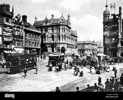 Queen Square Wolverhampton Stock Photo Alamy