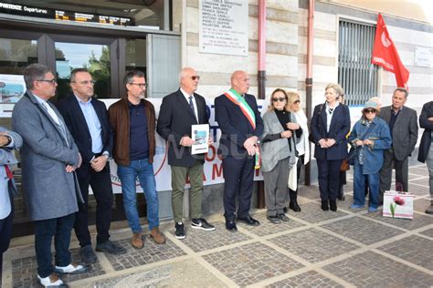 Crotone Trentatr Anni Fa Il Disastro Ferroviario Wesud