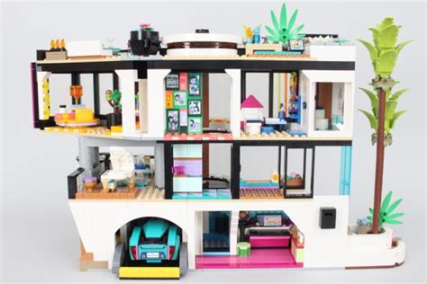 Taking The Friends Out Of Lego Friends 42639 Andreas Modern Mansion