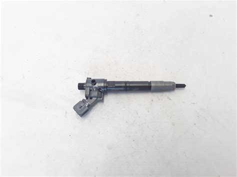 Used Volvo Xc90 Fuel Injector 31452114