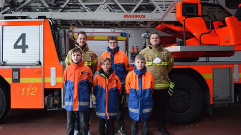 Ereignisreiches Jahr für den Löschzug und Jugendfeuerwehr Schloß