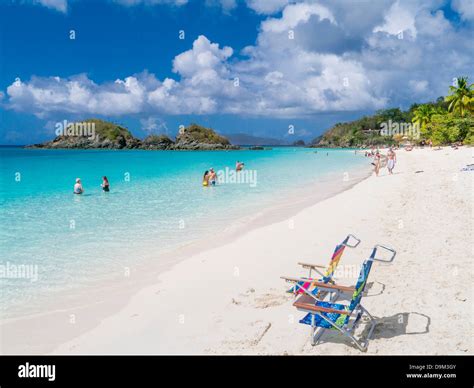 Trunk Bay Beach Auf Der Karibik Insel St John In Den US Virgin Islands