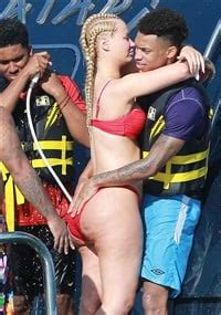 Iggy Azalea S Nasty Ass Gang Banged On A Boat