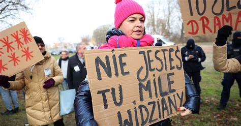 Nowa Sól Wizyta Jarosława Kaczyńskiego prezesa PiS i protesty mieszkańców