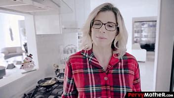 Pervymother Unruly Stepson Devours His Refined Mother S Pussy During The Holiday Xvideos