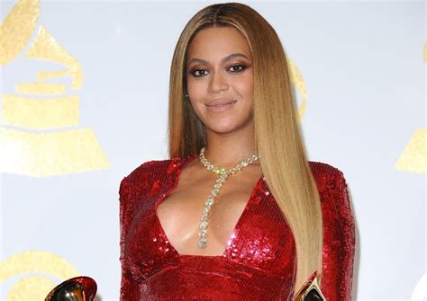 Beyonc Makes Controversial Live Return At Exclusive Dubai Concert