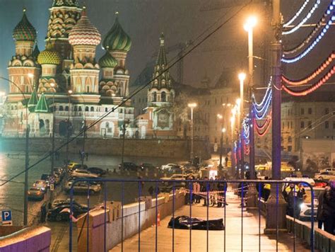 Anti Putin Leader Boris Nemtsov Fatally Shot In Moscow