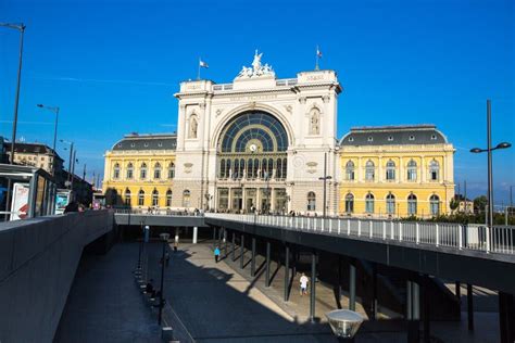 Budapest Keleti Railway Station Hungarian Budapest Keleti Palyaudvar