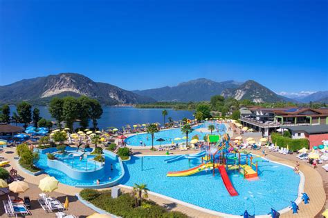 Campingplatz Der Lac Majeur 4 Und 5 Sterne Mit Aquapark Campings Luxury