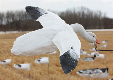 Deck Boss Flying Snow Goose Decoy – White Rock Decoys