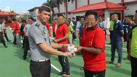 Lapas Narkotika Tanjungpinang Penuhi Hak Dasar Perlengkapan Mandi Warga