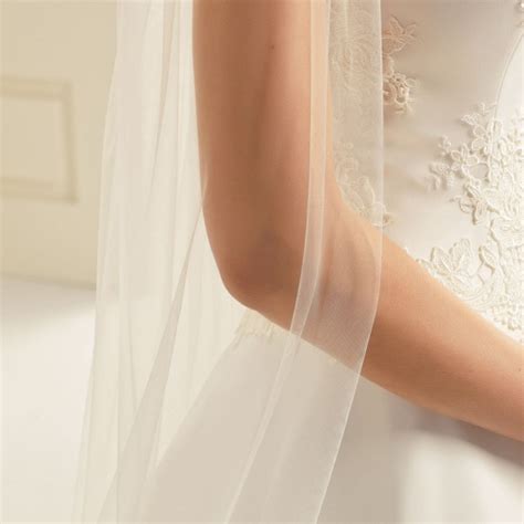 Bianco Ivory Plain Single Tier Cathedral Veil With Cut Edge S