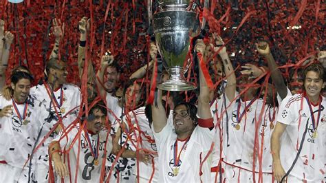 Milan Juve 2003 I Rossoneri Vincono La Champions A Manchester Ai