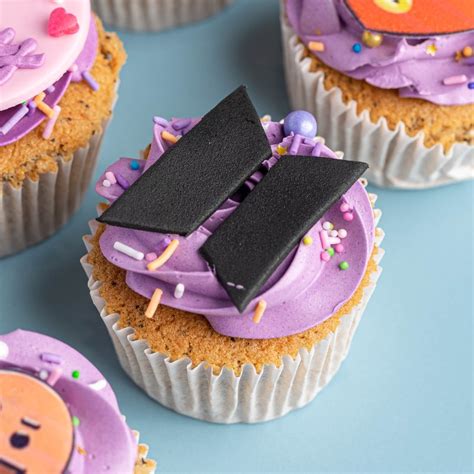 Bt21 Cupcakes Online Cupcake Delivery Singapore Bakers Brew