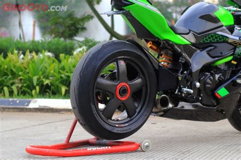 Kawasaki Ninja Zx R Jajan Rp Juta Tampang Nyerempet Superbike