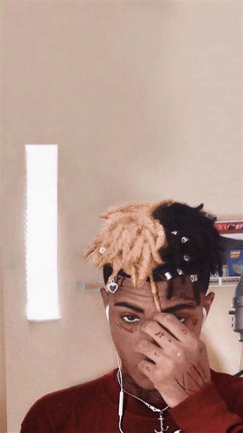 Pin By Zoee Noemii On Jahseh X Picture Rap Wallpaper Lowkey Rapper