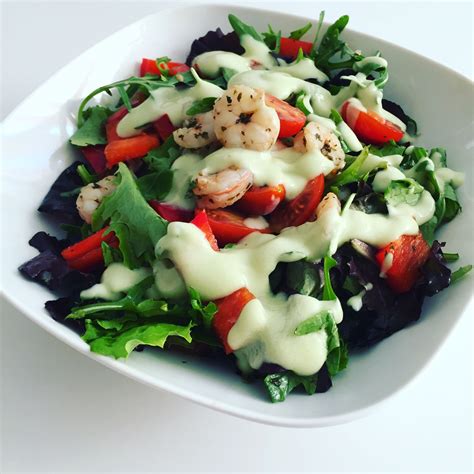 Ensalada De Gambas Con Crema De Aguacate Cocinando Con Ciencias