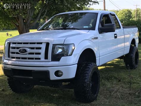 2010 Ford F 150 With 20x12 44 Moto Metal Mo970 And 35125r20 Atlas Priva Mt And Suspension