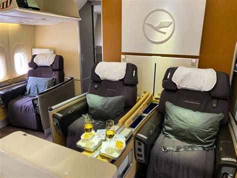 Lufthansa First Class 747 8