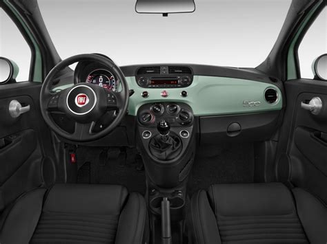 Fiat 500 Dashboard