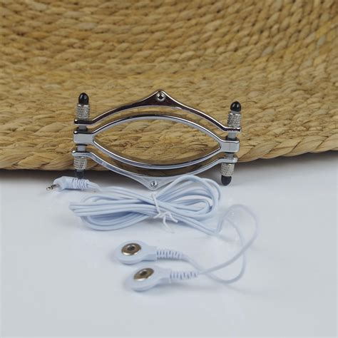 Labia Clip With Electro Shock Set Bdsm Bondage Torture Clitoris Lips Clamp Pussy Clamp Sex Toys