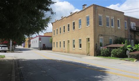 Downtown Newberry South Carolina The Newberry Historic Di Flickr