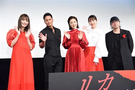 高岡早紀がアクションで5m飛ぶ、市原隼人「これは“リカ”というジャンル」と断言 ぴあ映画