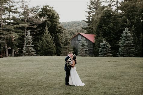 Woodsy Adirondack Wedding at The Woods Inn in Inlet, Adirondacks | Shaw ...