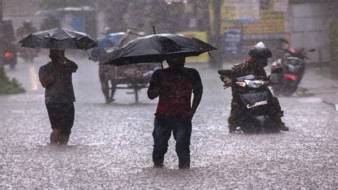 Imd Predicts Heavy Rainfall Over Tamil Nadu Kerala And Other States