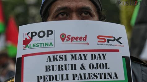 Unjuk Rasa Ojol Peduli Palestina Pada Hari Buruh Internasional Di