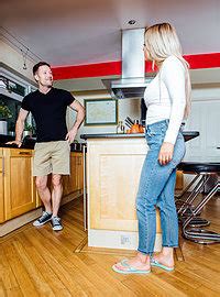 Bosomed Blonde Damsel Gets Screwed In The Living Room Photos Freddy Fox MILF Fox