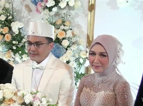 Akhiri Masa Duda Syahrul Gunawan Nikahi Dine Mutiara Aziz