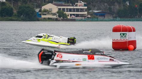 Erik Stark Berhasil Juarai Sprint Race Kejuaraan Dunia Perahu Motor