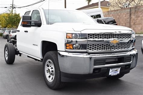 2019 Chevrolet Silverado 2500hd Summit White With 1 Available Now