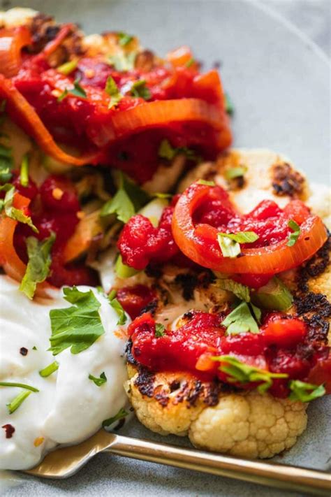 Vegan Cauliflower Steaks With Tomato Sauce Oh My Veggies