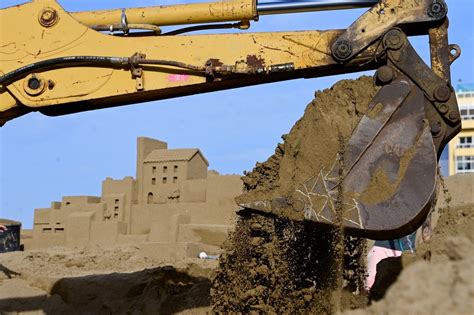 FOTOS Preparación del Belén de Arena de Las Canteras