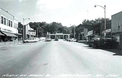 Mars Theatre in Marseilles, IL - Cinema Treasures