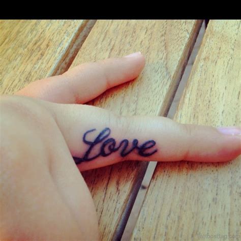 52 Inspiring Love Tattoos On Fingers