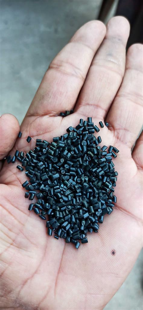 BLACK PP GRANULES PP Reprocess Granule Injection Molding Laravel