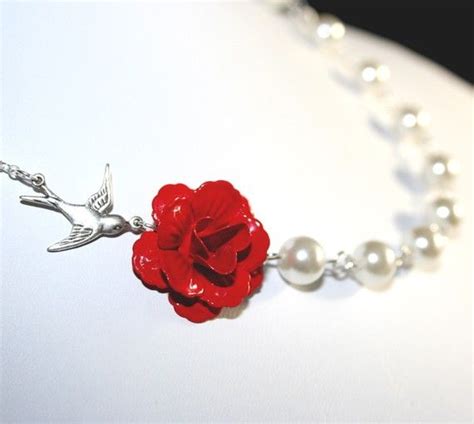 Flower Necklace Red Rose Necklace White Pearls Wedding Jewelry Bridesmaid T Bridal