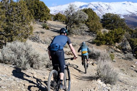 The 6 Best Mountain Bike Hip Packs Tested And Rated