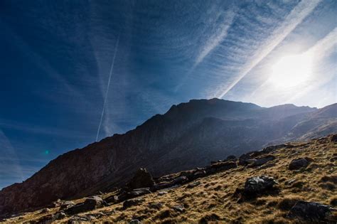 Walk Up Glyder Fawr Via The Devils Kitchen Mud And Routes