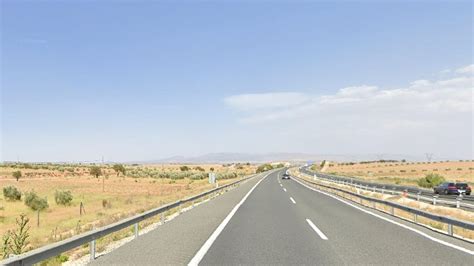 Conducía en la A 92 en Granada quintuplicando la tasa de alcohol sin