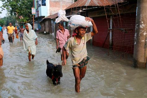 South Asias Monsoon Death Toll Rises To 164