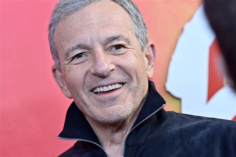 Disney CEO Bob Iger will stay for at least two more years - The Verge