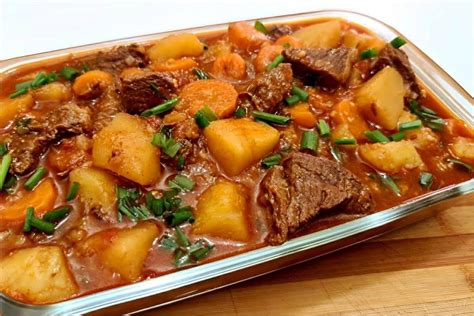 Carne De Panela Cenoura E Batata Receitinha Perfeita Pra Servir Na